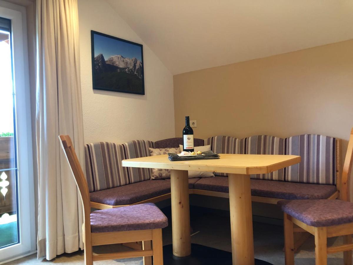 Gaestehaus Schoenberg Leutasch Bagian luar foto